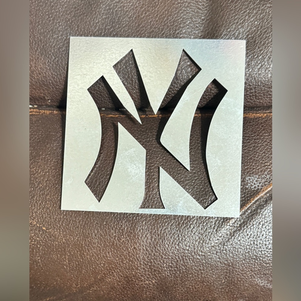 MLB NEW YORK YANKEES LASER CUT EMBLEM ART FROM 14gauge Galvanized Steel
